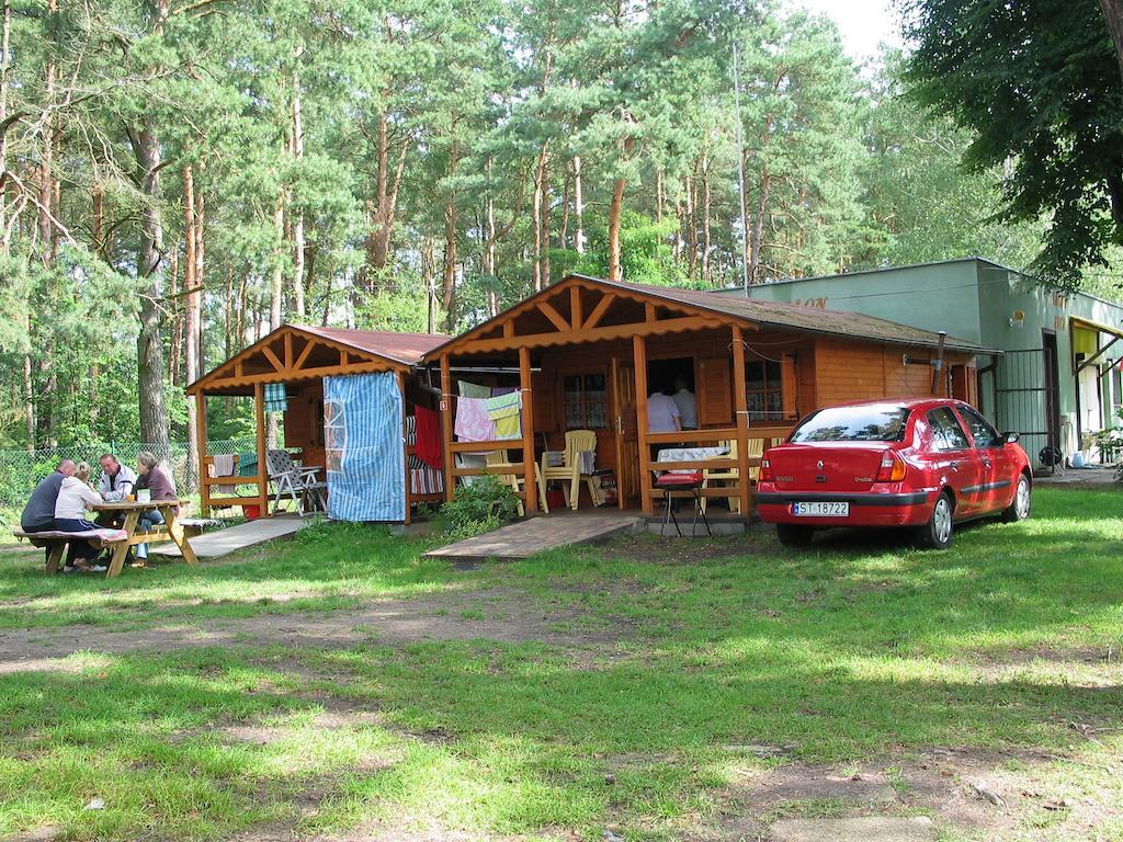 Hotel Osrodek Wypoczynkowy Jelonek Wolsztyn Exterior foto