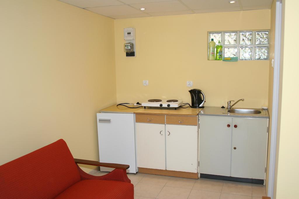 Hotel Osrodek Wypoczynkowy Jelonek Wolsztyn Habitación foto