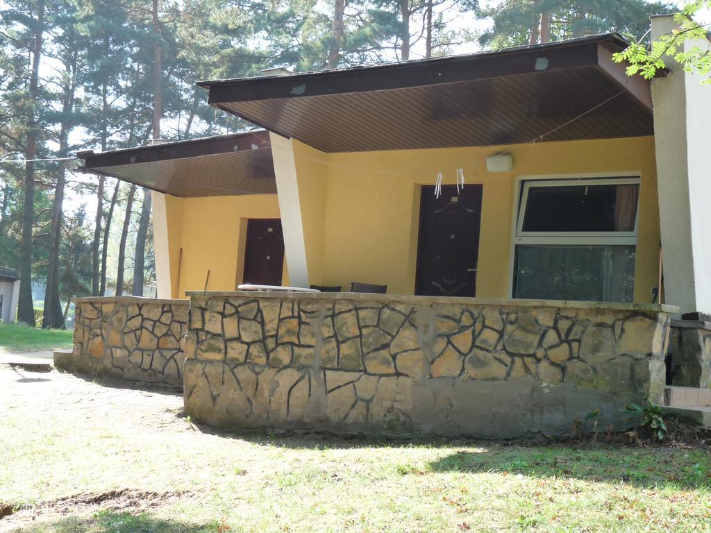 Hotel Osrodek Wypoczynkowy Jelonek Wolsztyn Exterior foto